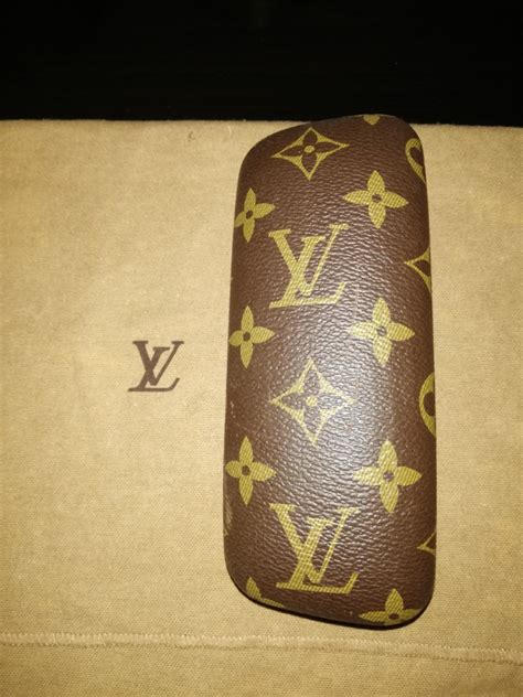 louis vuitton sunglasses case hard.